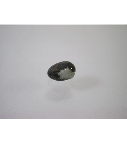 Amazon.co.jp: 青翡翠 83g 翡翠 原石 ヒスイ 鉱物 鑑賞石 糸魚川 水石
